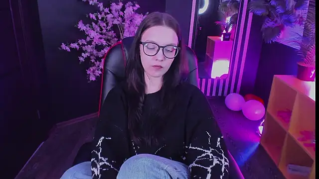 Emily_tender 即時 XXX 聊天