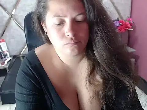 Sarah_Boobs_ লাইভ XXX চ্যাট