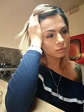 TiffanyMaze's Live XXX Chat