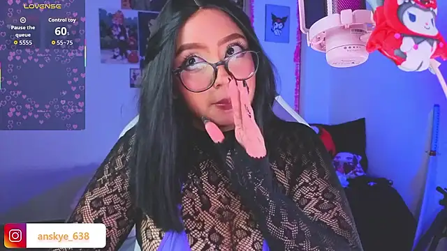 AnngelaSkye Chat XXX in diretta