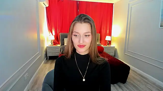 NaturalBeaty's Live XXX Chat