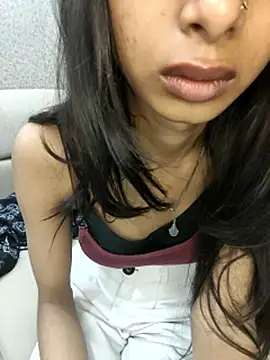 AYUSHI_03's Webcam Show