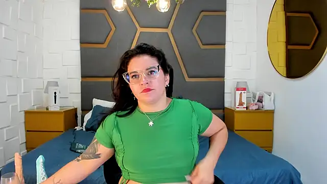 juana_valkiria Chat XXX in diretta