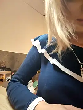 TiffanyMaze's Live XXX Chat