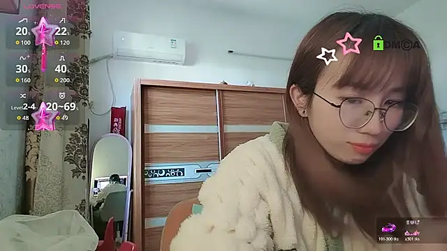 Chat +18 de Lili_666 ao vivo