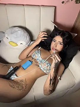 RosseMelody's Live XXX Chat