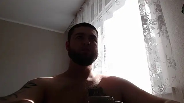 Show modela Ar4eewal na web-kameri