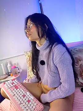 NayeCloud Live XXX-chat