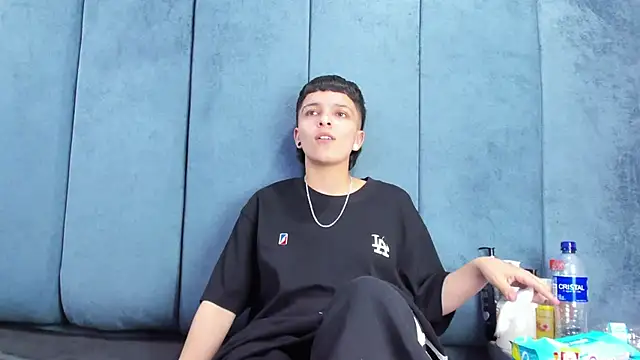 Chatroom XXX en direct de Megan_Thompson_