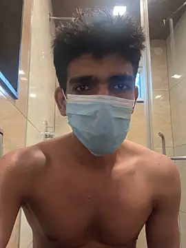 BadBoyTom78 在線直播表演