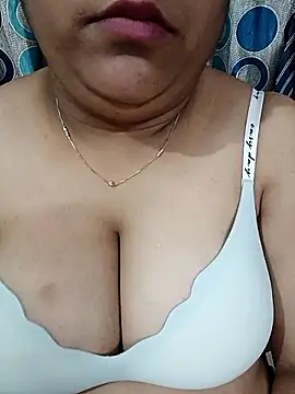 GangbangCouple 现场XXX聊天