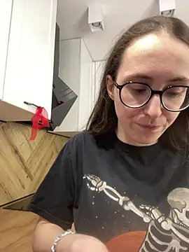 Онлайн чат XXX MartiniiSelenna