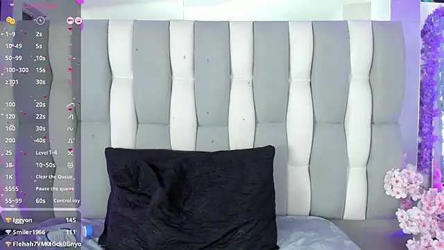 IsaDiiaz Chat XXX live