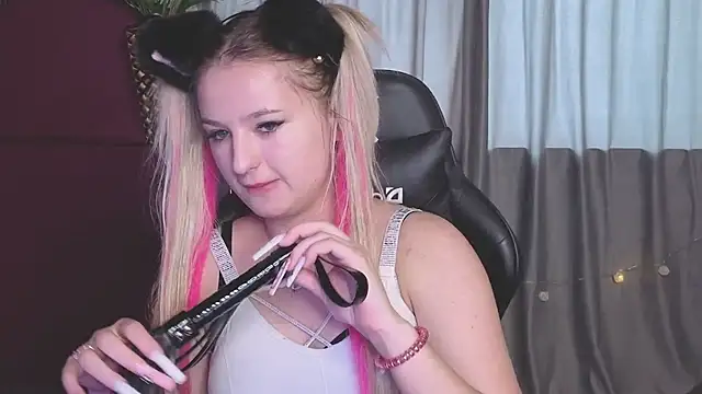 Banana_Bowln Live XXX chat