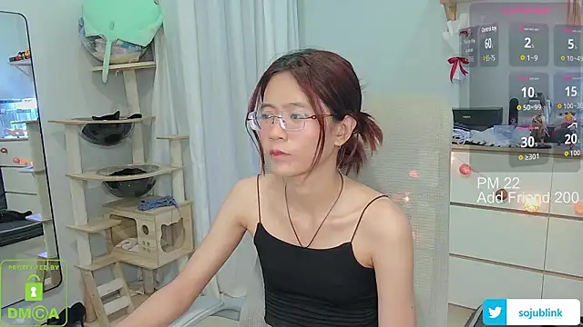 دردشة littlemiilk الجنسية المباشرة