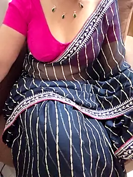 Roja-Telugu777 Live XXX Chat