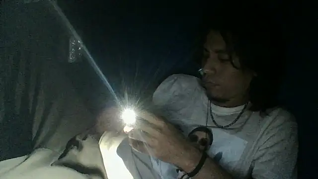 Chat XXX ao vivo de AlexAlejandro13