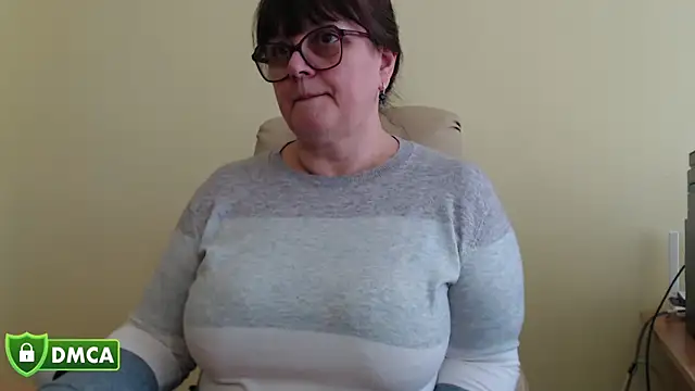 XXX chat uživo modela BrandiOhNight