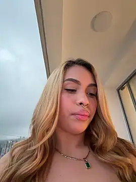 Karyrios' Live XXX Chat