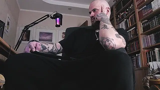 FindomJason élő XXX-chatje