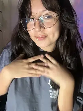 Noamilk Pertunjukan Webcam