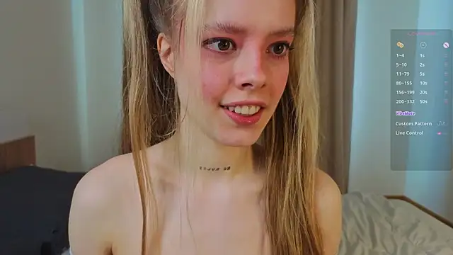 Czat XXX na żywo – TiffinyMergist