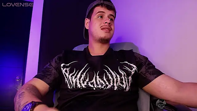 BjornSteel 라이브 XXX 채팅