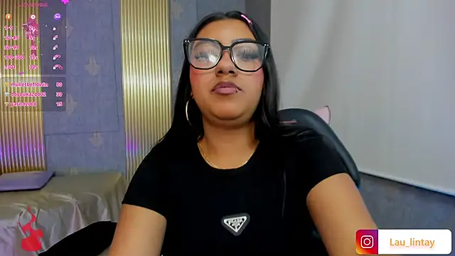 Laulin_tay Pertunjukan Webcam