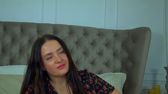 Chat XXX Live ElinaBellucci