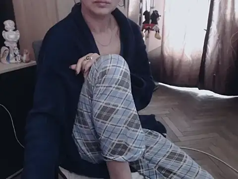 HornyClitXのライブXXXチャット