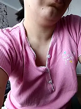 Emi_hot1 现场XXX聊天