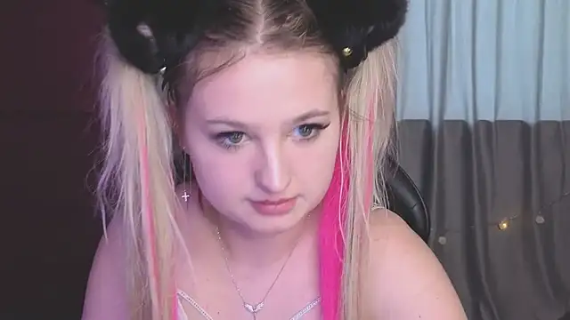 Chat XXX en directo de Banana_Bowl