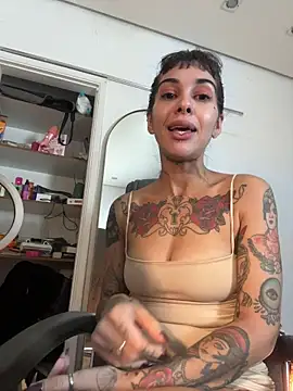 Chat +18 de Nikatsu ao vivo