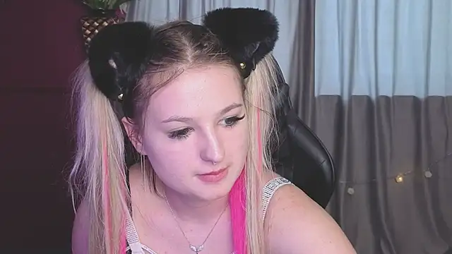 Banana_Bowl Chat XXX in diretta