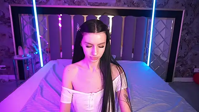 Snow_WhiteeeX's Live XXX Chat