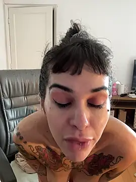 Show de webcam de Nikatsu