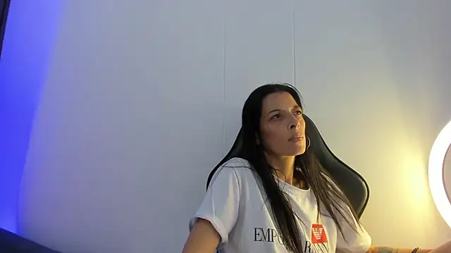 ShaunaDream Chat XXX live