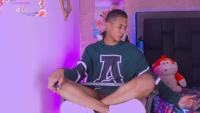 dilan_alfonzo 라이브 XXX 채팅