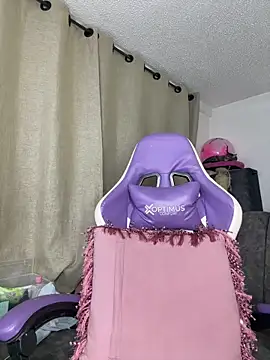 Miaa_love6969 Chat XXX in diretta