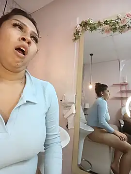 Annyeli লাইভ XXX চ্যাট