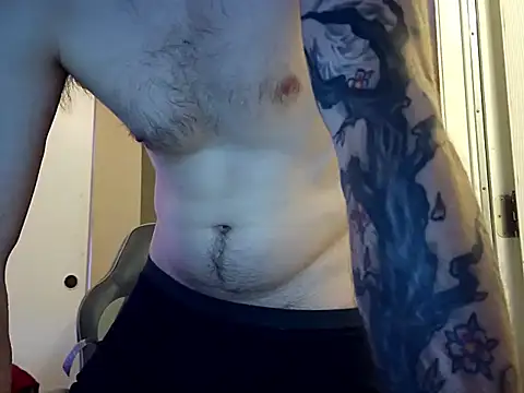 Huntzg23 Adlı Modelin Canlı XXX Sohbeti