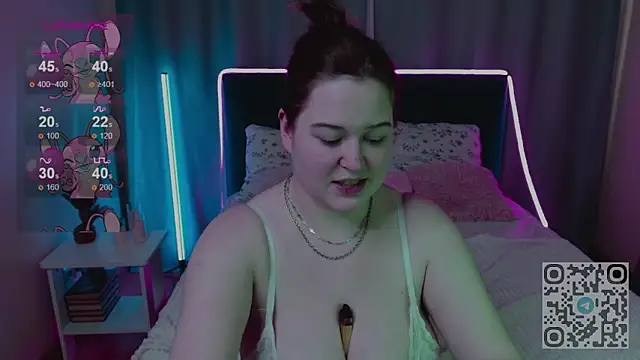 HelenHartt élő XXX-chatje