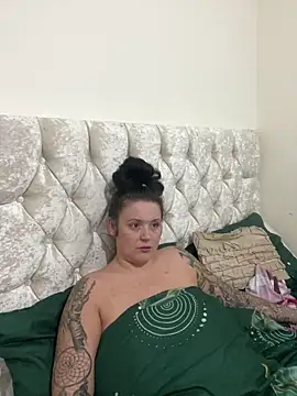 Charsworld 即時 XXX 聊天