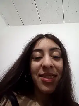 Jennyvignaduzzo লাইভ XXX চ্যাট