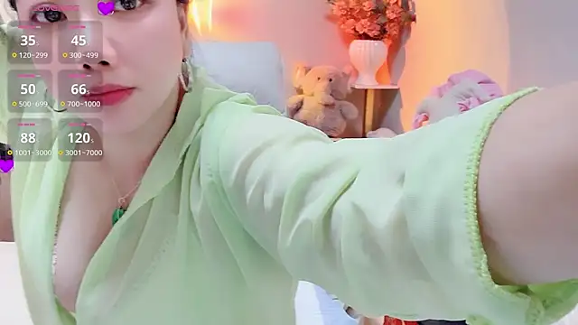 Huanhuan-'s Live XXX Chat