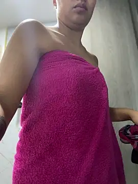 I_Samanthaa লাইভ XXX চ্যাট