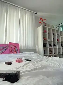 AnnaMaria- – Live XXX-chat