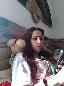 دردشة Kriszty_baby26 الجنسية المباشرة