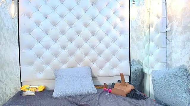 VALENTINA3x Live XXX-chat