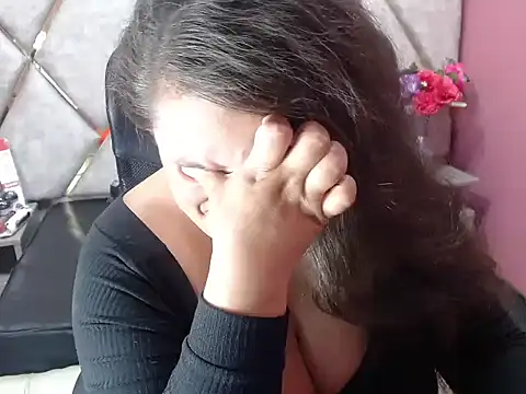 Sarah_Boobs_ live XXX chat